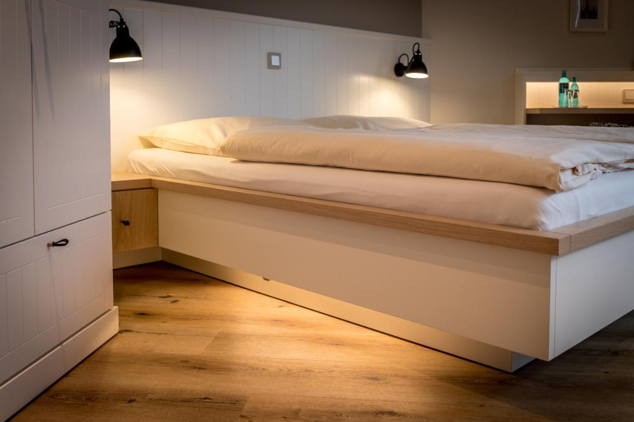 Mingers Hotel Neuharlingersiel Luaran gambar