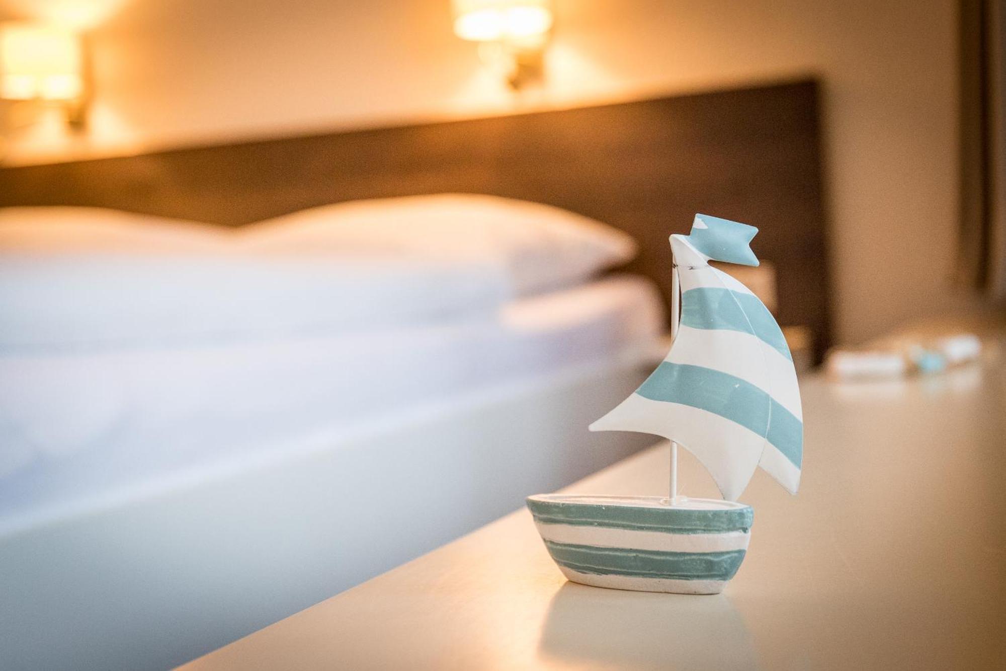 Mingers Hotel Neuharlingersiel Luaran gambar